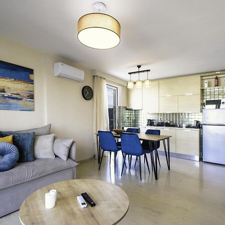 אתונה Lis153 By Smart Cozy Suites - Top Floors With Amazing City View - Available 24Hr מראה חיצוני תמונה